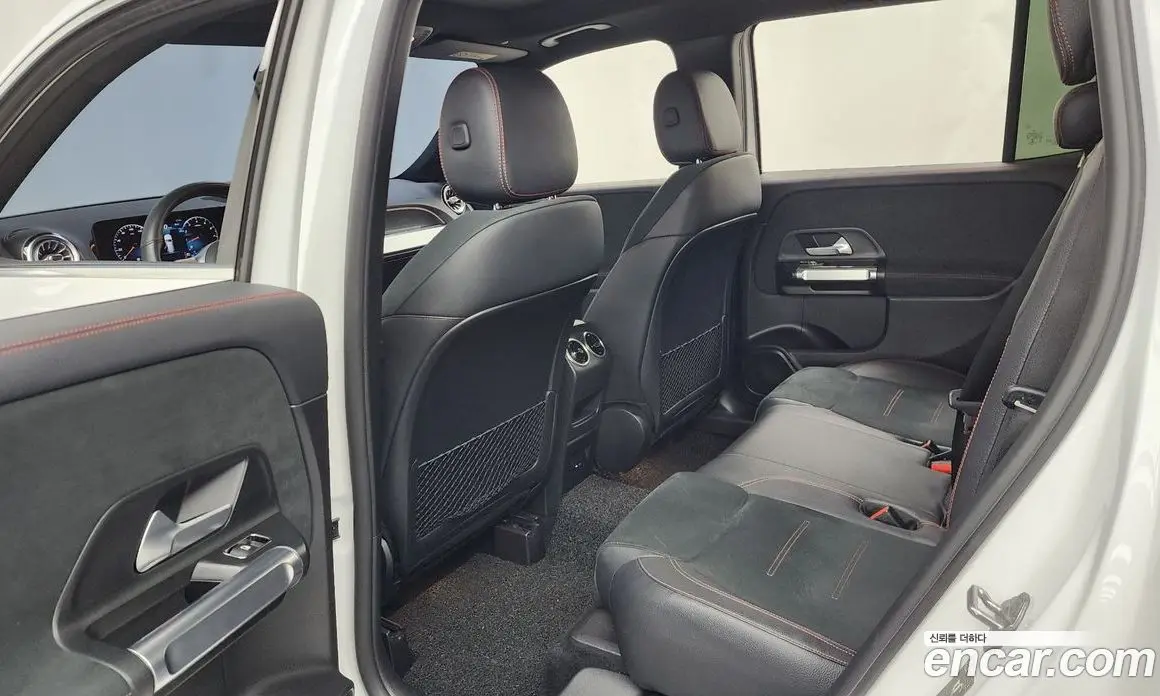 Mercedes-Benz GLB-Class 2021 2.0 автомат (гидро), фото 16