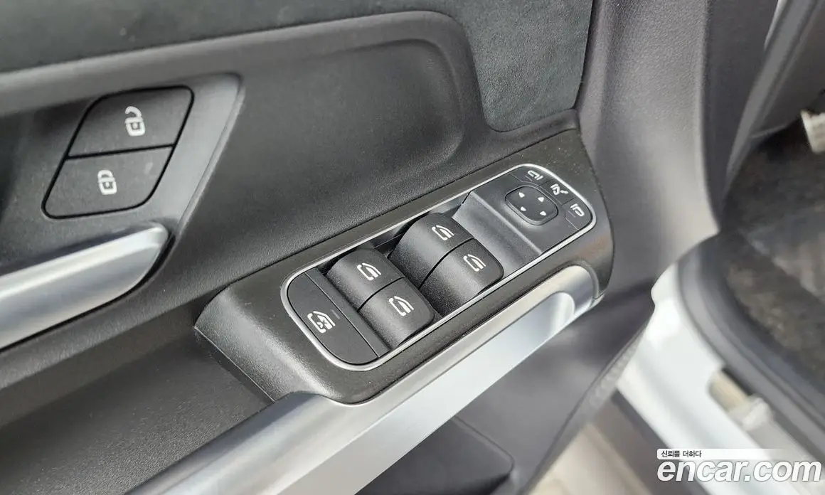 Mercedes-Benz GLB-Class 2021 2.0 автомат (гидро), фото 29