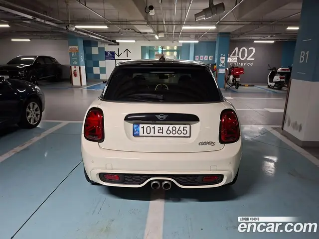Mini Cooper 2020 2.0 автомат (гидро), миниатюра 3