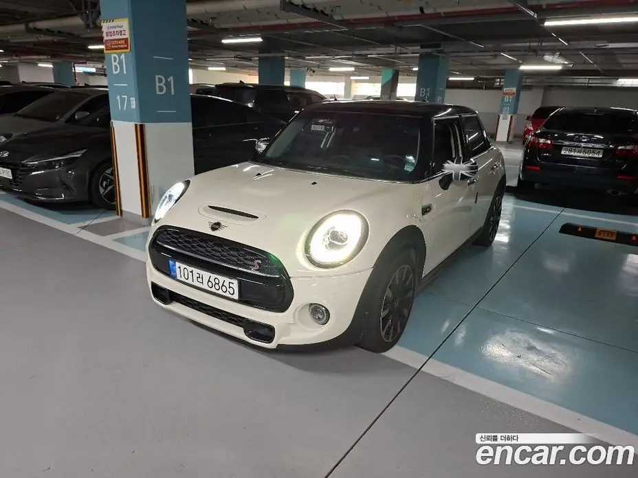 Mini Cooper 2020 2.0 автомат (гидро), фото 5