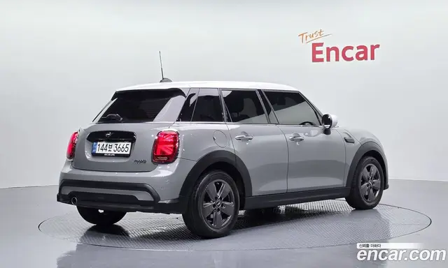 Mini Cooper 2022 1.5 автомат (гидро), миниатюра 2