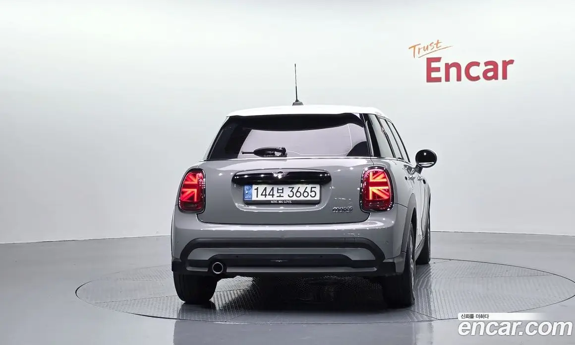 Mini Cooper 2022 1.5 автомат (гидро), фото 4