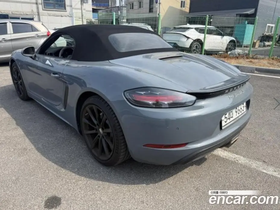 Porsche 718 2017 2.0 автомат (гидро), фото 3
