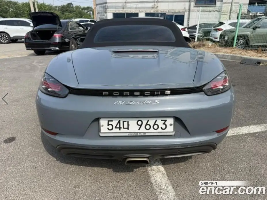 Porsche 718 2017 2.0 автомат (гидро), фото 4