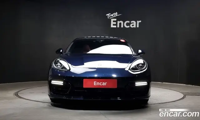 Porsche Panamera 2016 4.8 автомат (гидро), миниатюра 3