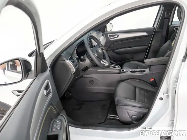 Renault (Samsung) Arkana 2024 1.6 автомат (гидро), миниатюра 9