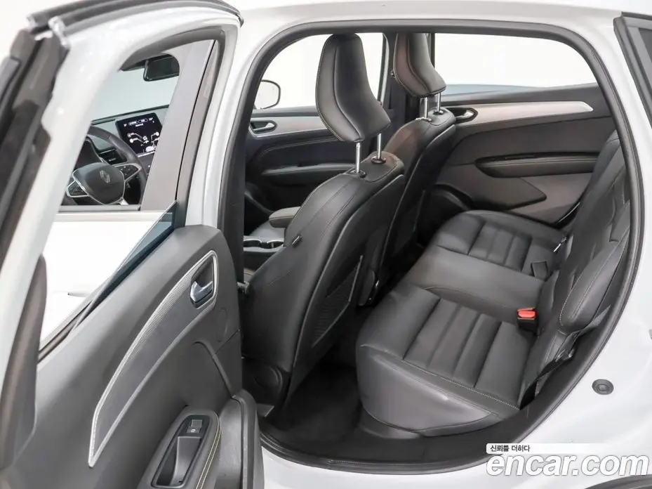 Renault (Samsung) Arkana 2024 1.6 автомат (гидро), фото 10