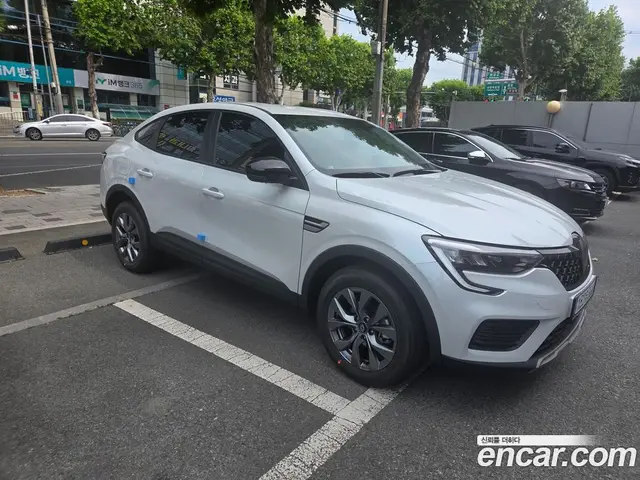 Renault (Samsung) Arkana 2025 1.6 автомат (гидро), миниатюра 8