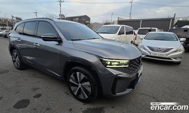 Renault (Samsung) Grand Koleos 2024 1.5 автомат (гидро), миниатюра 3