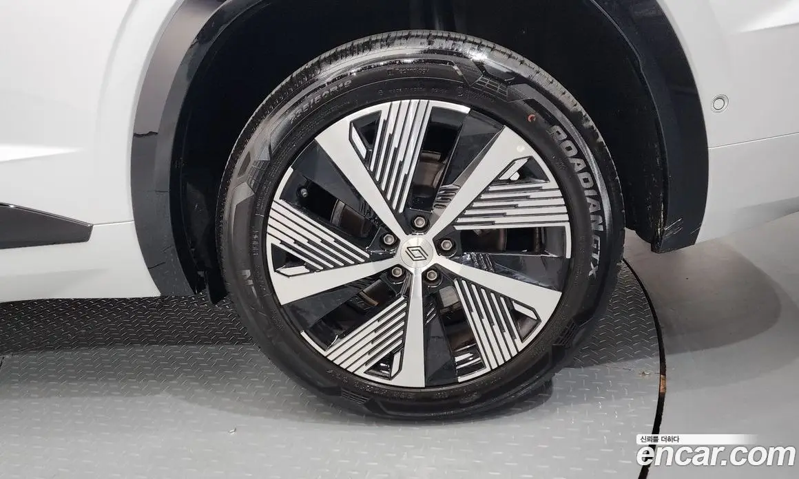 Renault (Samsung) Grand Koleos 2024 1.5 автомат (гидро), фото 6
