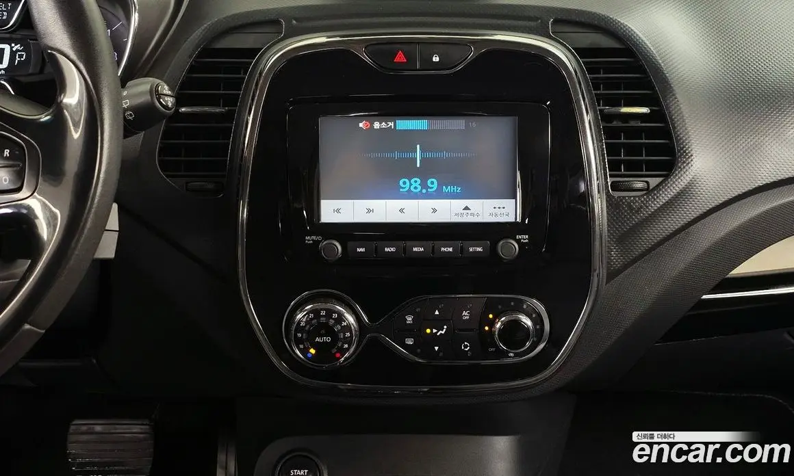 Renault (Samsung) QM3 2015 1.5 автомат (гидро), фото 15