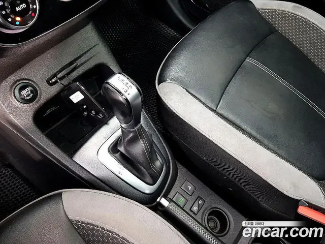 Renault (Samsung) QM3 2018 1.5 автомат (гидро), миниатюра 9