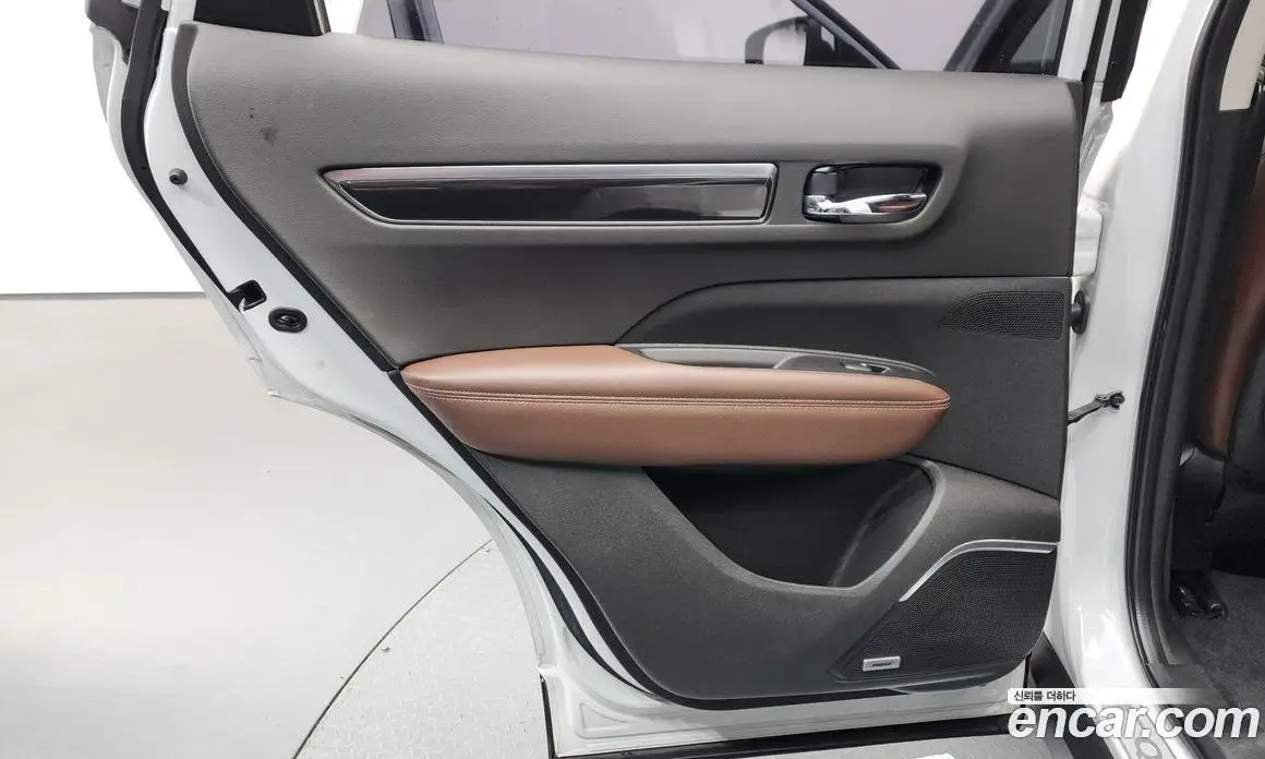 Renault (Samsung) QM6 2016 2.0 автомат (гидро), фото 15 Renault (Samsung) QM6 2016 2.0 автомат (гидро), фото 15