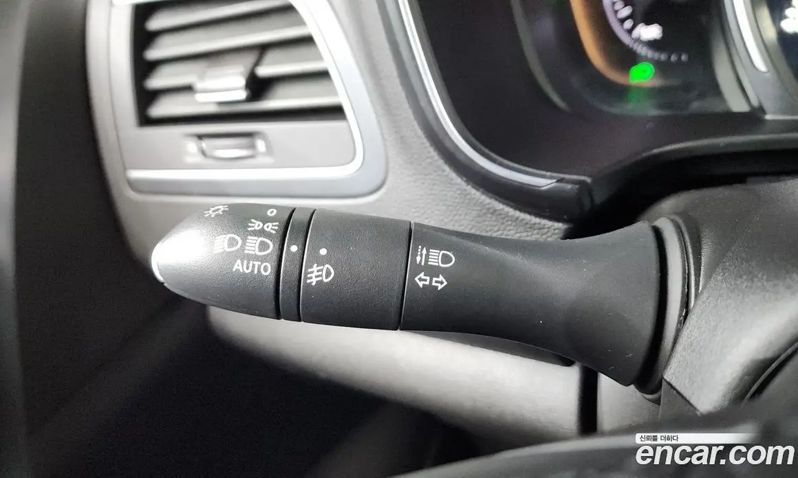 Renault (Samsung) QM6 2016 2.0 автомат (гидро), фото 36 Renault (Samsung) QM6 2016 2.0 автомат (гидро), фото 36