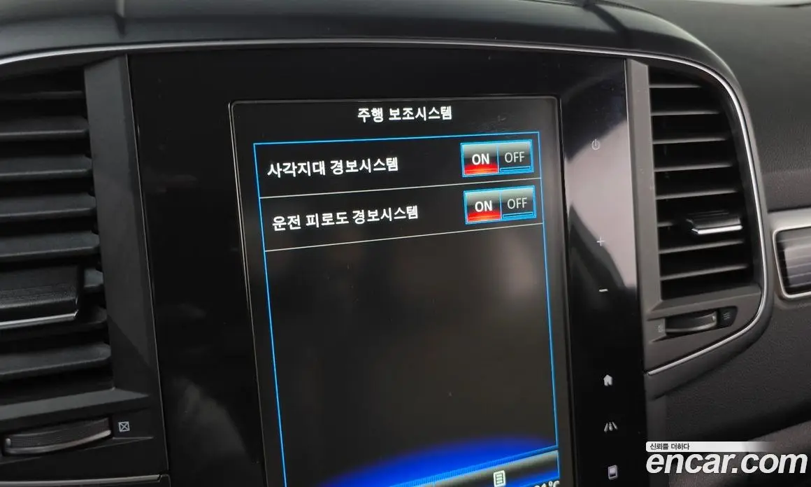 Renault (Samsung) QM6 2021 2.0 автомат (гидро), фото 29