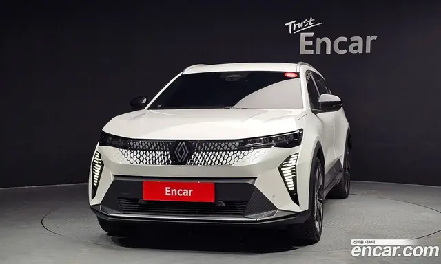 Renault (Samsung) Scenic 2026 0.4 автомат (гидро), миниатюра 3
