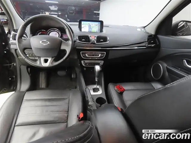 Renault (Samsung) SM3 2016 1.5 автомат (гидро), миниатюра 7