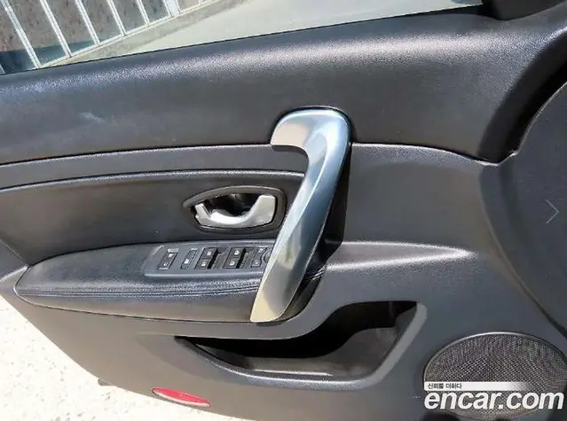 Renault (Samsung) SM5 2010 2.0 автомат (гидро), миниатюра 11