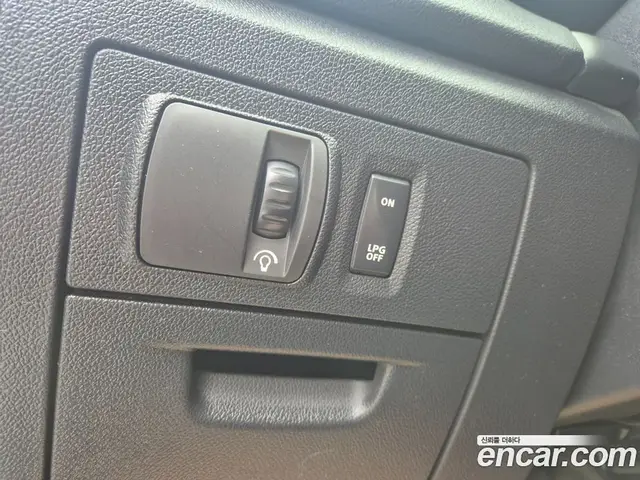 Renault (Samsung) SM5 2013 2.0 автомат (гидро), миниатюра 11