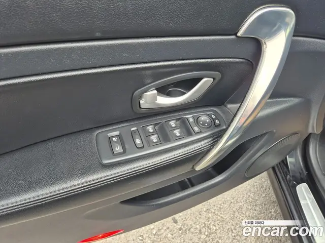 Renault (Samsung) SM5 2013 2.0 автомат (гидро), миниатюра 9