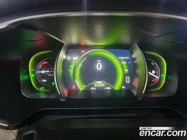 Renault (Samsung) SM6 2016 2.0 автомат (гидро), миниатюра 8 Renault (Samsung) SM6 2016 2.0 автомат (гидро), миниатюра 8