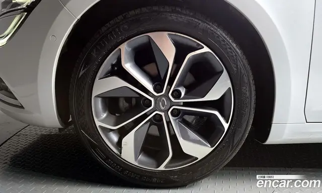 Renault (Samsung) SM6 2018 2.0 автомат (гидро), миниатюра 5
