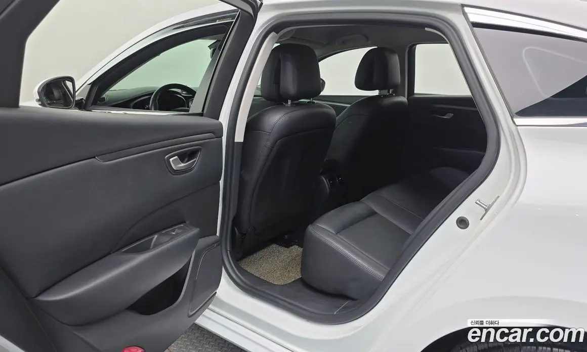 Renault (Samsung) SM6 2018 2.0 автомат (гидро), фото 23
