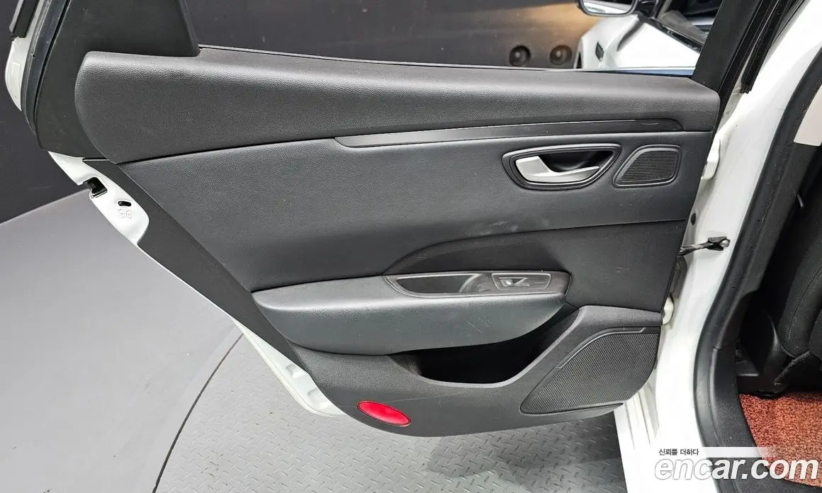 Renault (Samsung) SM6 2018 2.0 автомат (гидро), фото 15