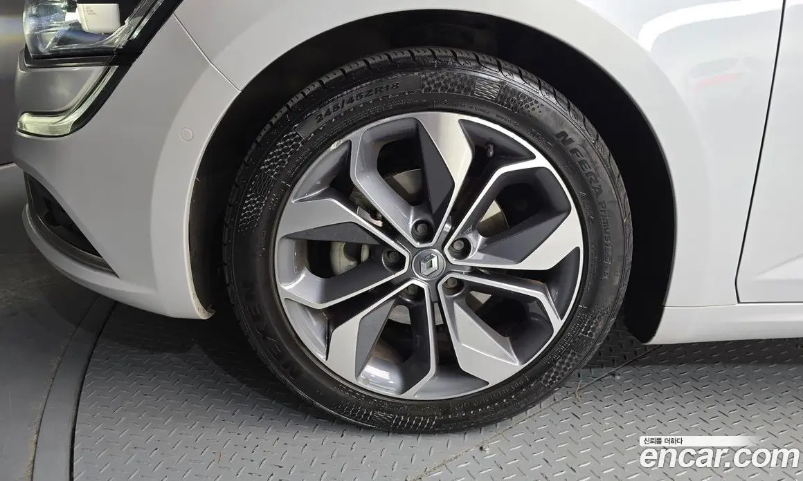 Renault (Samsung) SM6 2019 2.0 автомат (гидро), фото 5