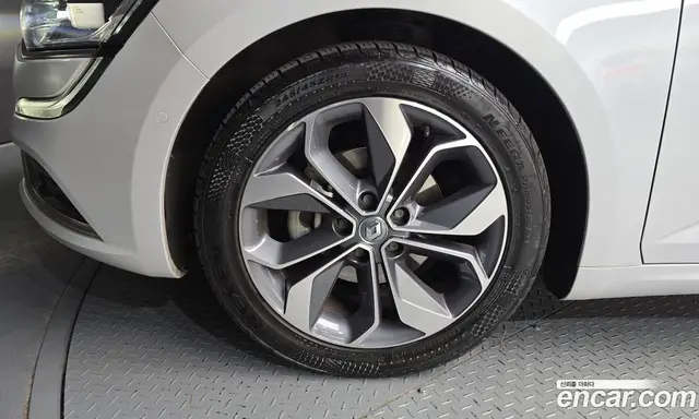 Renault (Samsung) SM6 2019 2.0 автомат (гидро), миниатюра 5