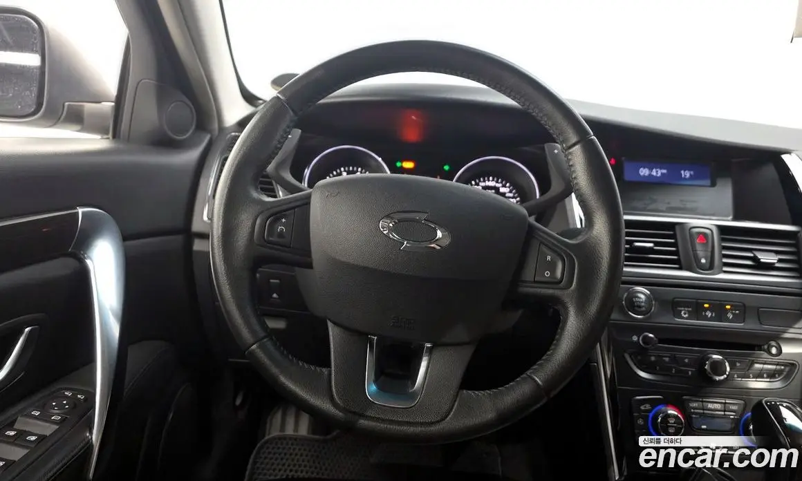 Renault (Samsung) SM7 2011 2.5 автомат (гидро), фото 18 Renault (Samsung) SM7 2011 2.5 автомат (гидро), фото 18