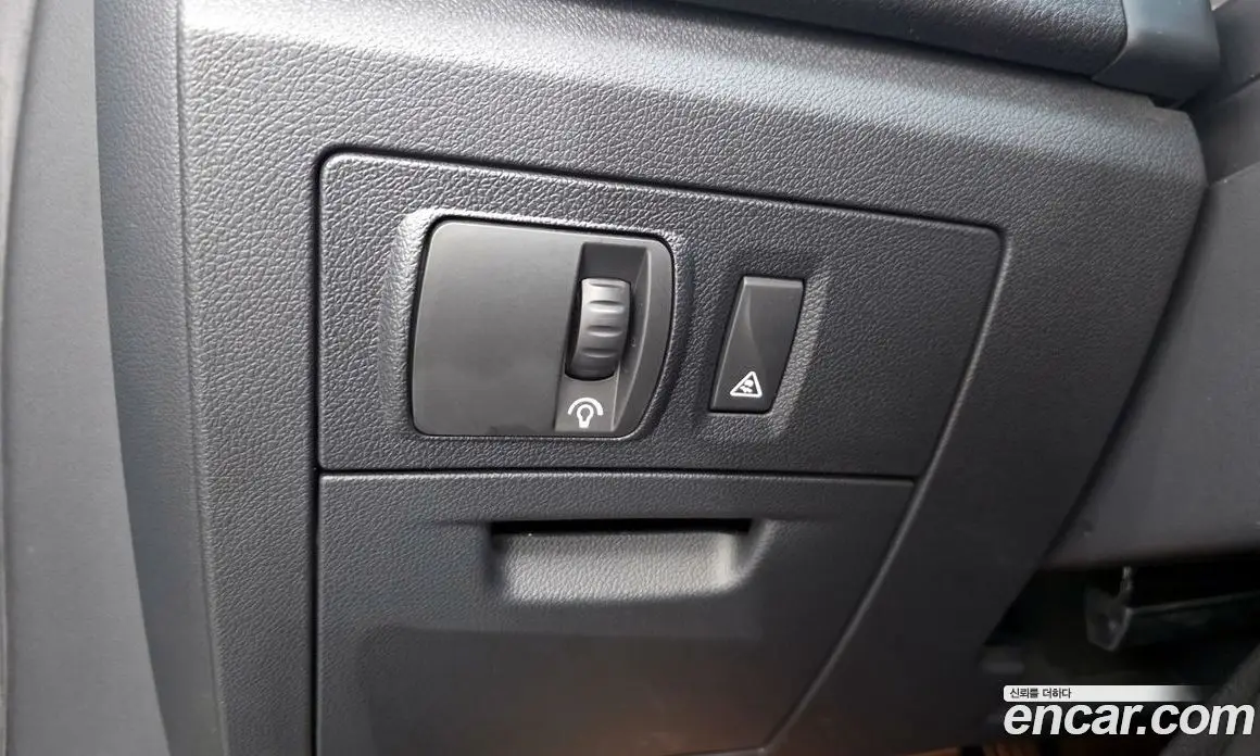 Renault (Samsung) SM7 2011 2.5 автомат (гидро), фото 28 Renault (Samsung) SM7 2011 2.5 автомат (гидро), фото 28