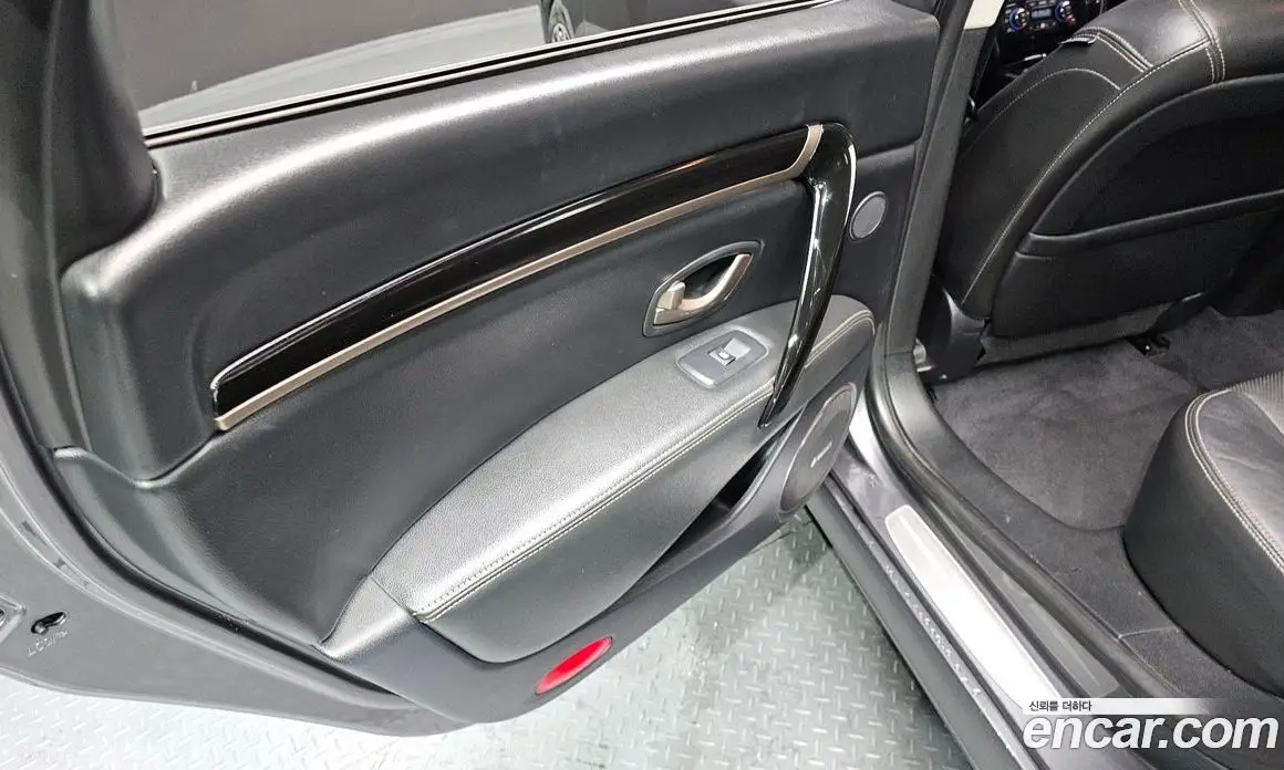 Renault (Samsung) SM7 2016 2.5 автомат (гидро), фото 15