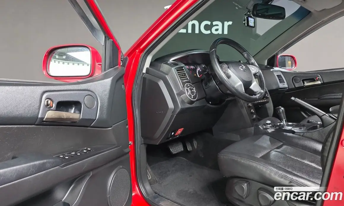 SsangYong Korando 2015 2.0 автомат (гидро), фото 12