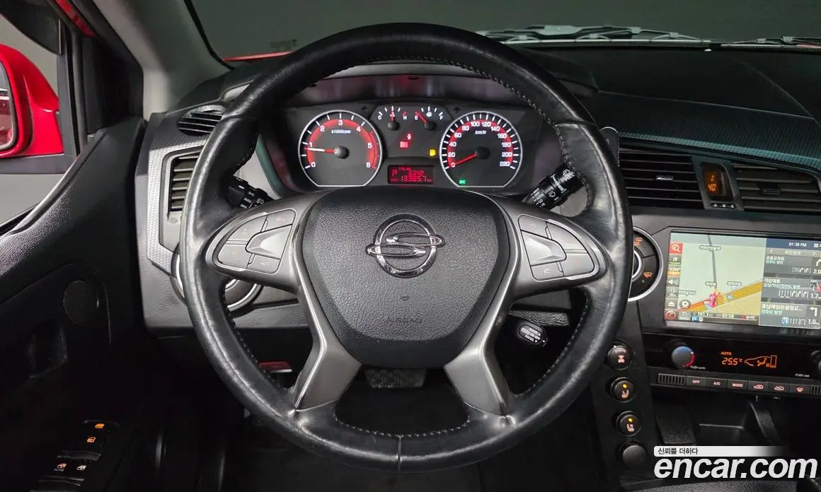 SsangYong Korando 2015 2.0 автомат (гидро), фото 13