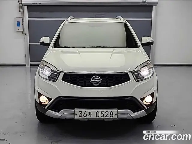 SsangYong Korando 2015 2.2 автомат (гидро), миниатюра 3