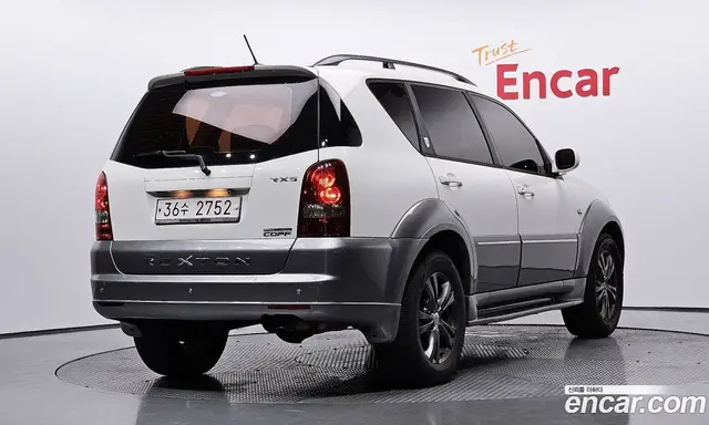 SsangYong Rexton 2011 2.0 автомат (гидро), миниатюра 2