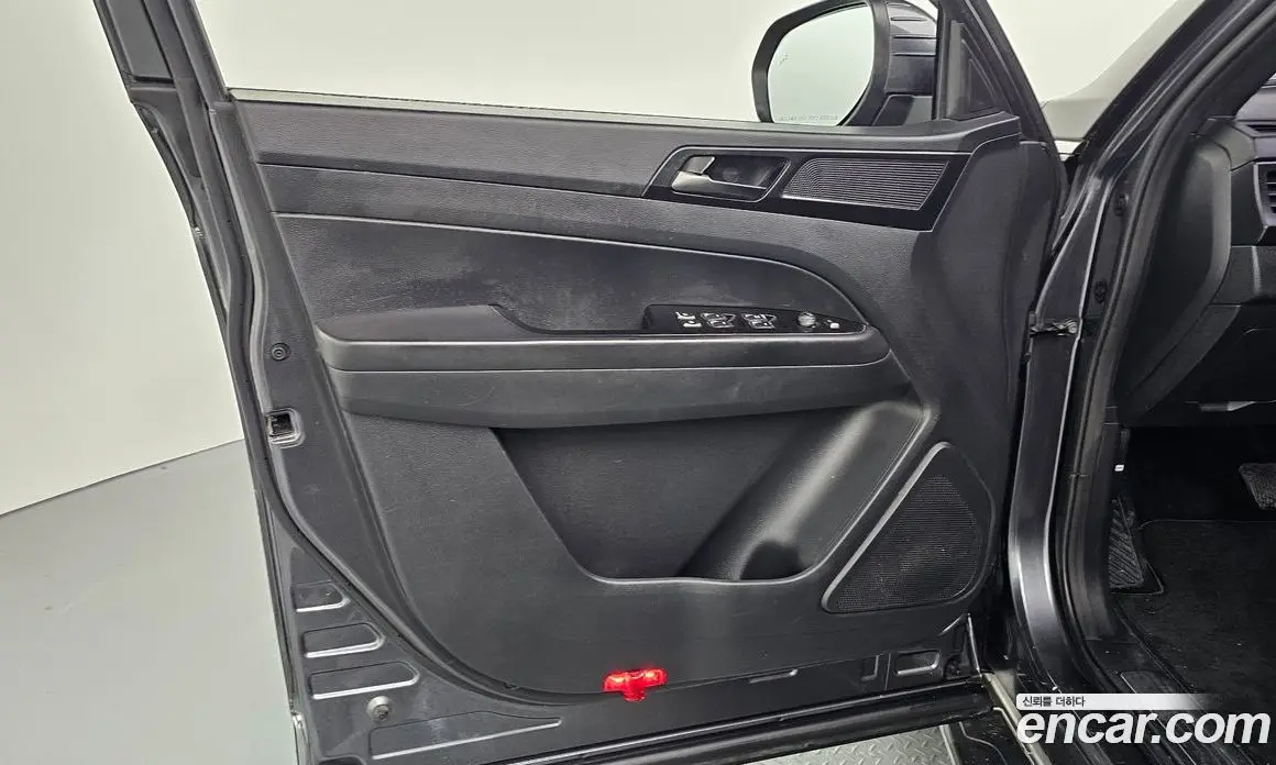 SsangYong Rexton 2019 2.2 автомат (гидро), фото 14