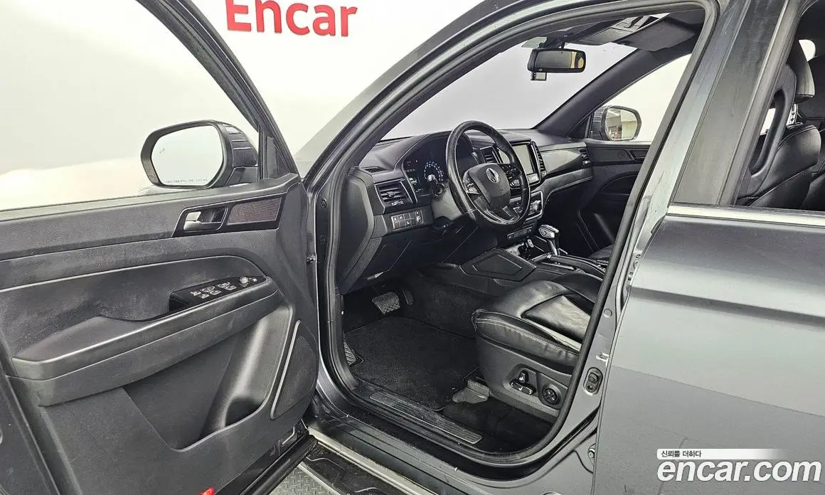 SsangYong Rexton 2019 2.2 автомат (гидро), фото 16