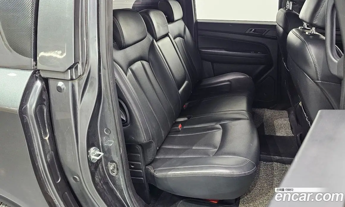 SsangYong Rexton 2019 2.2 автомат (гидро), фото 17