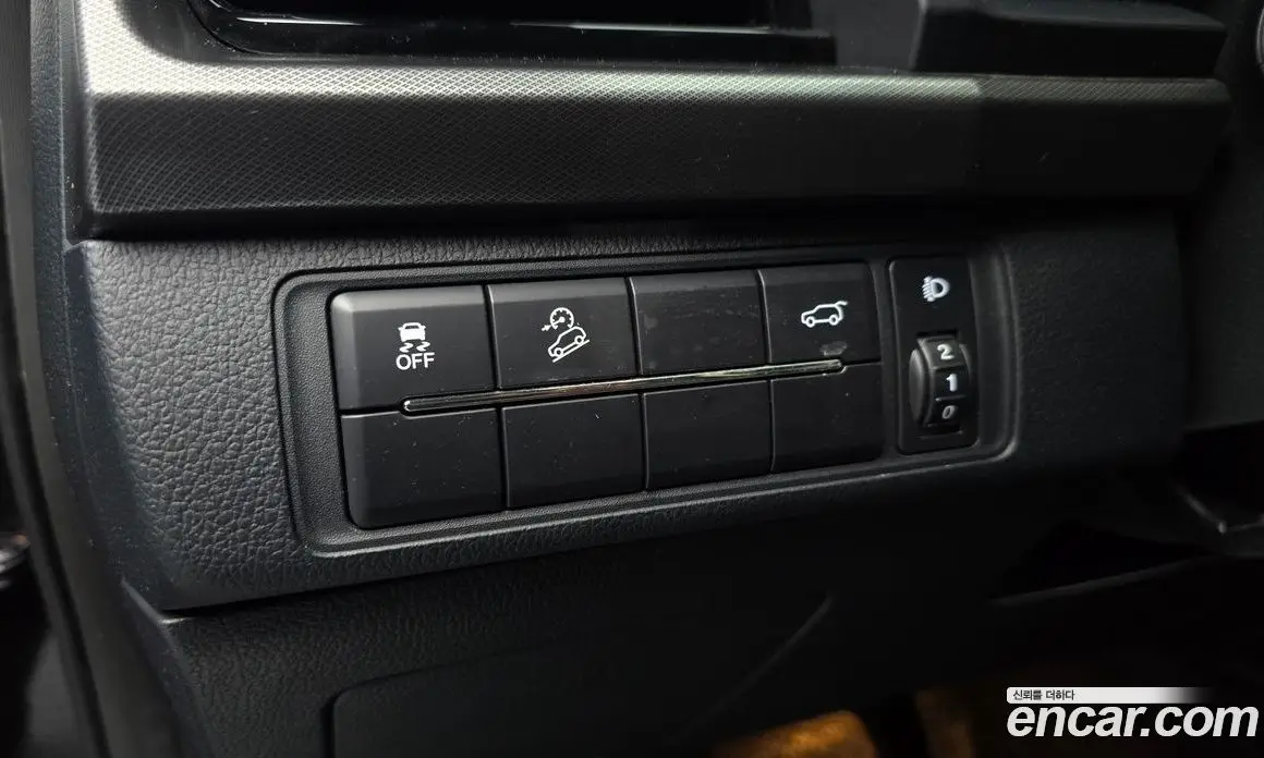 SsangYong Rexton 2024 2.2 автомат (гидро), фото 14
