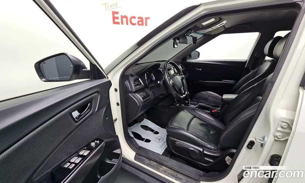 SsangYong TIBOLI 2017 1.6 автомат (гидро), фото 10