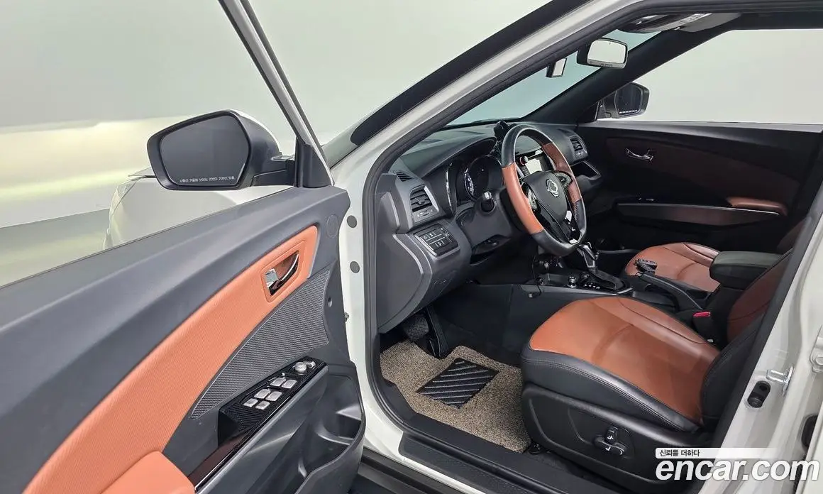 SsangYong TIBOLI 2018 1.6 автомат (гидро), фото 13