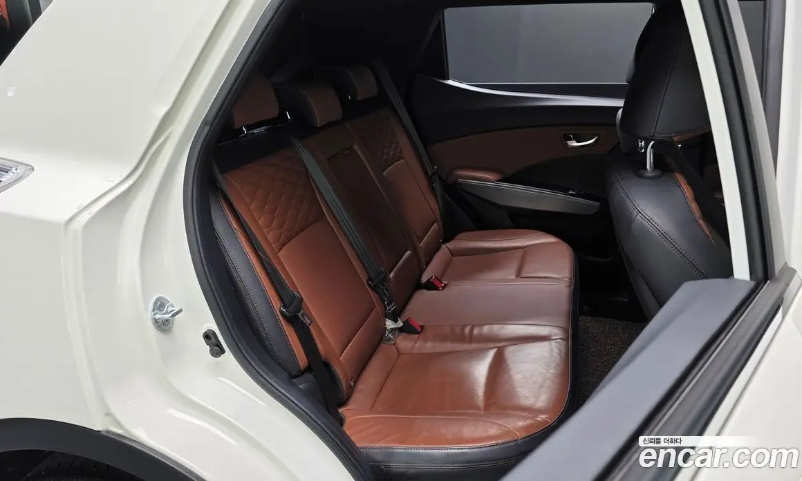 SsangYong TIBOLI 2018 1.6 автомат (гидро), фото 17