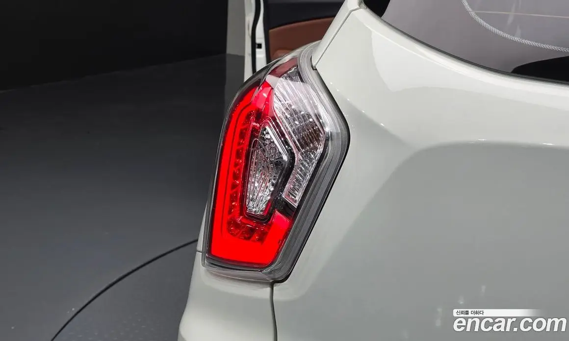 SsangYong TIBOLI 2018 1.6 автомат (гидро), фото 9