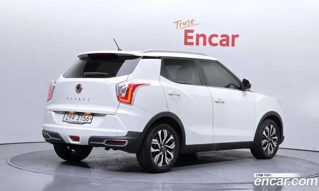 SsangYong TIBOLI 2018 1.6 автомат (гидро), миниатюра 2