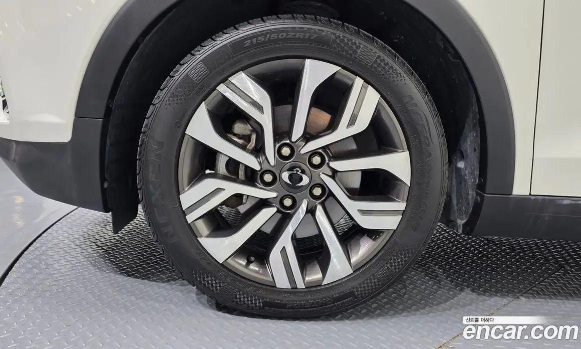 SsangYong TIBOLI 2018 1.6 автомат (гидро), фото 5