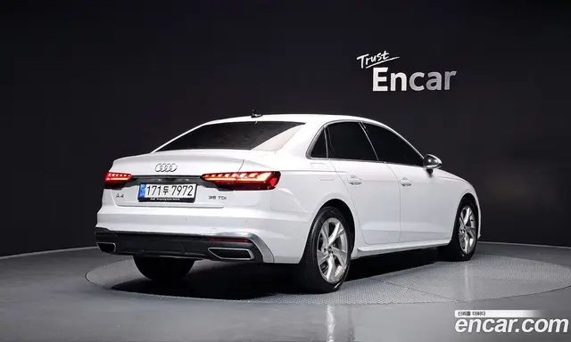 Audi A4 2021 2.0 автомат (гидро), миниатюра 2