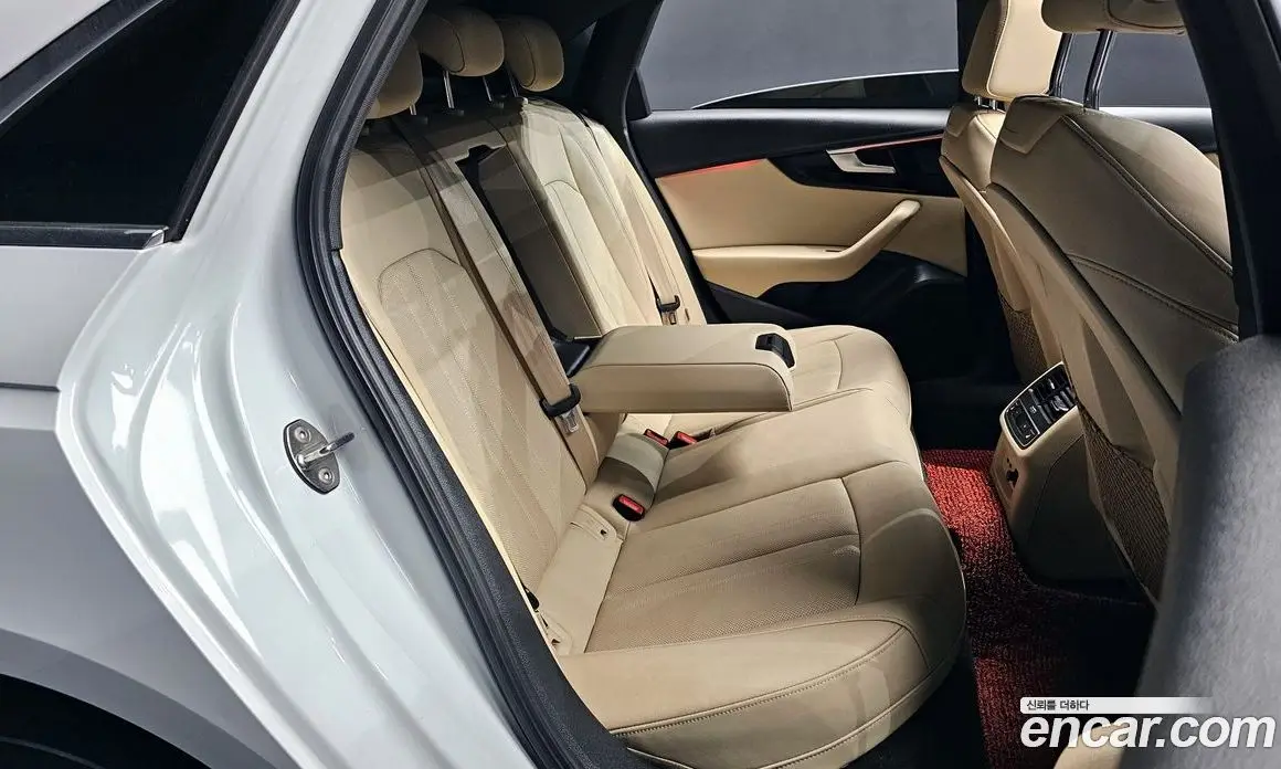 Audi A4 2021 2.0 автомат (гидро), фото 17