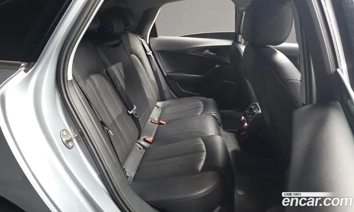 Audi A6 2015 2.0 автомат (гидро), фото 11
